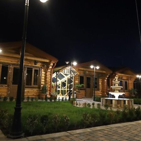 יירבאן Tnak Hotel מראה חיצוני תמונה