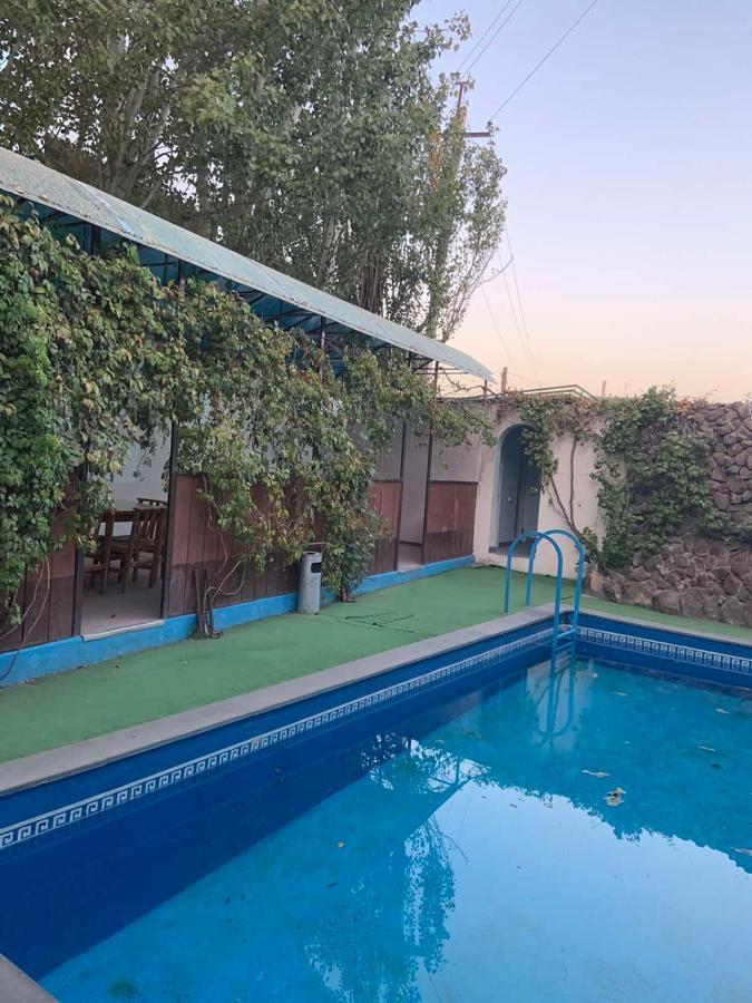 יירבאן Tnak Hotel מראה חיצוני תמונה